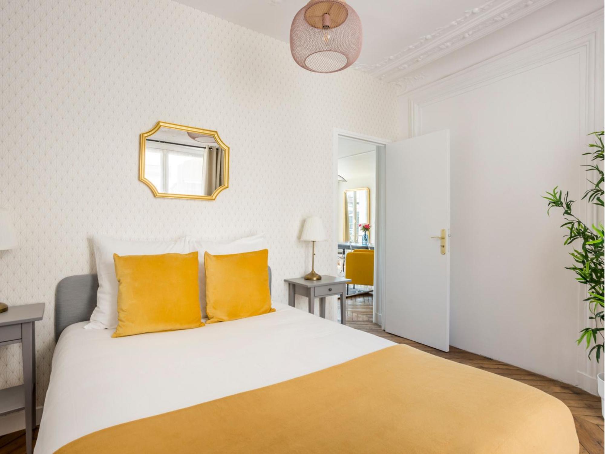 Merveil Family - Tilsitt - Eiffel Tower View Apartment